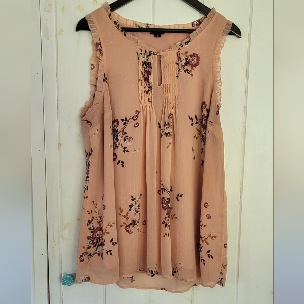 Torrid Chiffon Ruffle Trim Keyhole Tank - Picture 2 of 10